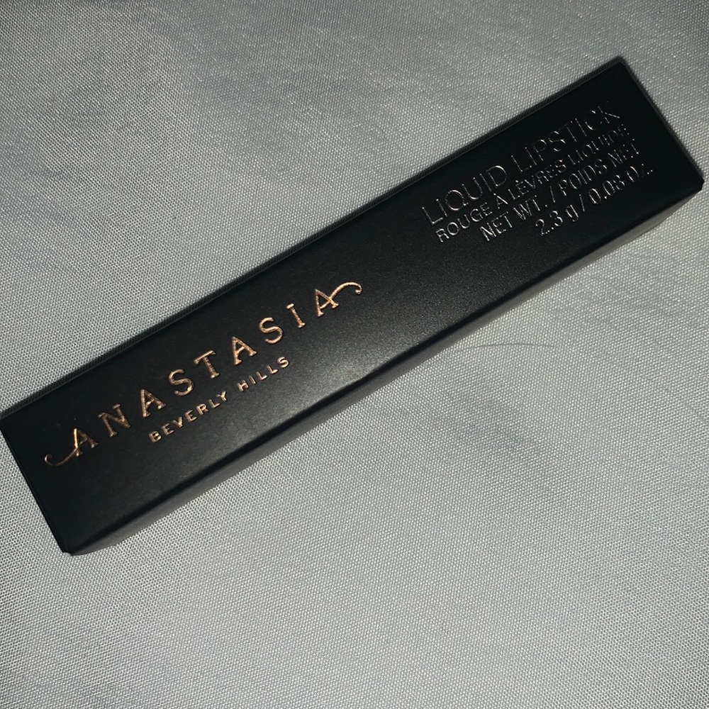 Anastasia Beverly Hills liquid lipstick